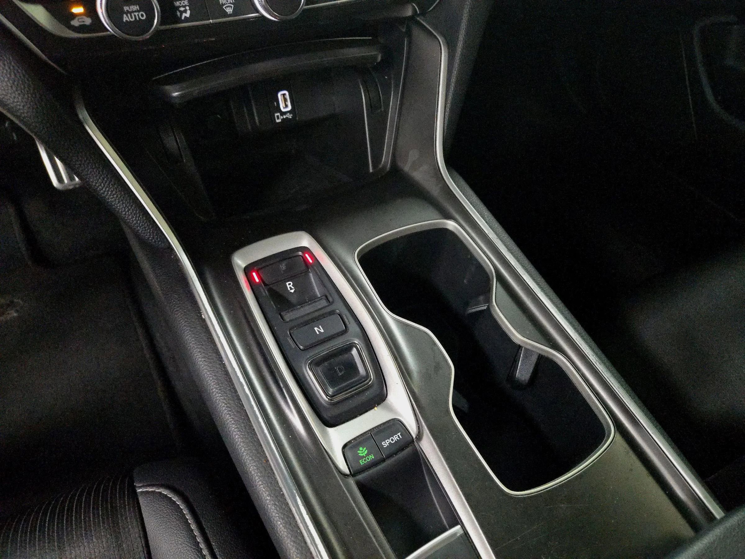 Used 2019 Honda Accord Sport image 15