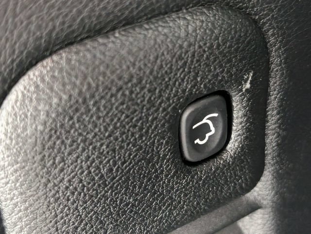 Used 2018 Jeep Grand Cherokee SRT AWD/4WD image 31