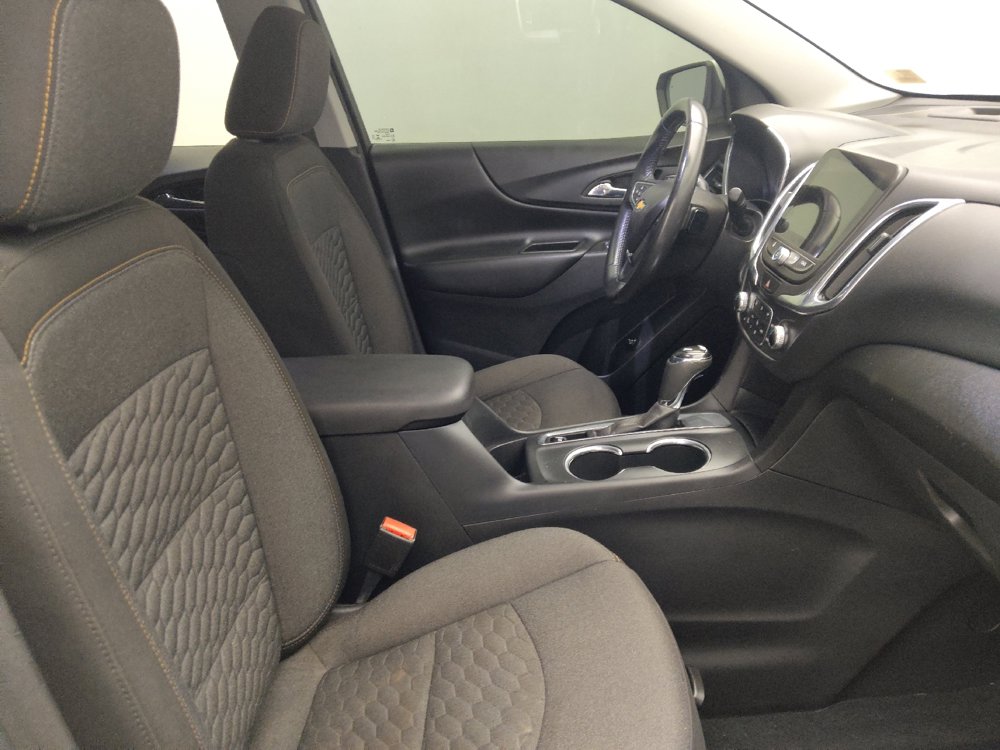 Used 2020 Chevrolet Equinox LT FWD image 21