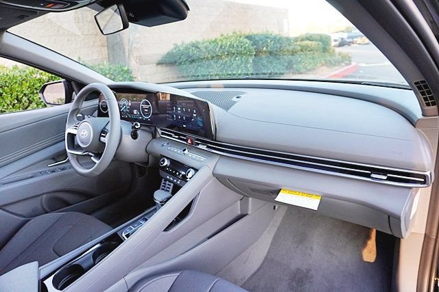 New 2026 Hyundai Elantra Sport FWD image 12