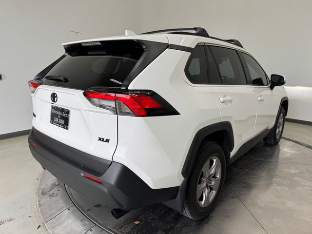 Used 2025 Toyota RAV4 XLE w/ Convenience Package FWD image 31