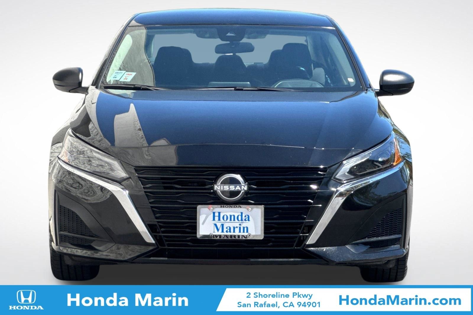 Used 2025 Nissan Altima 2.5 SV FWD image 10