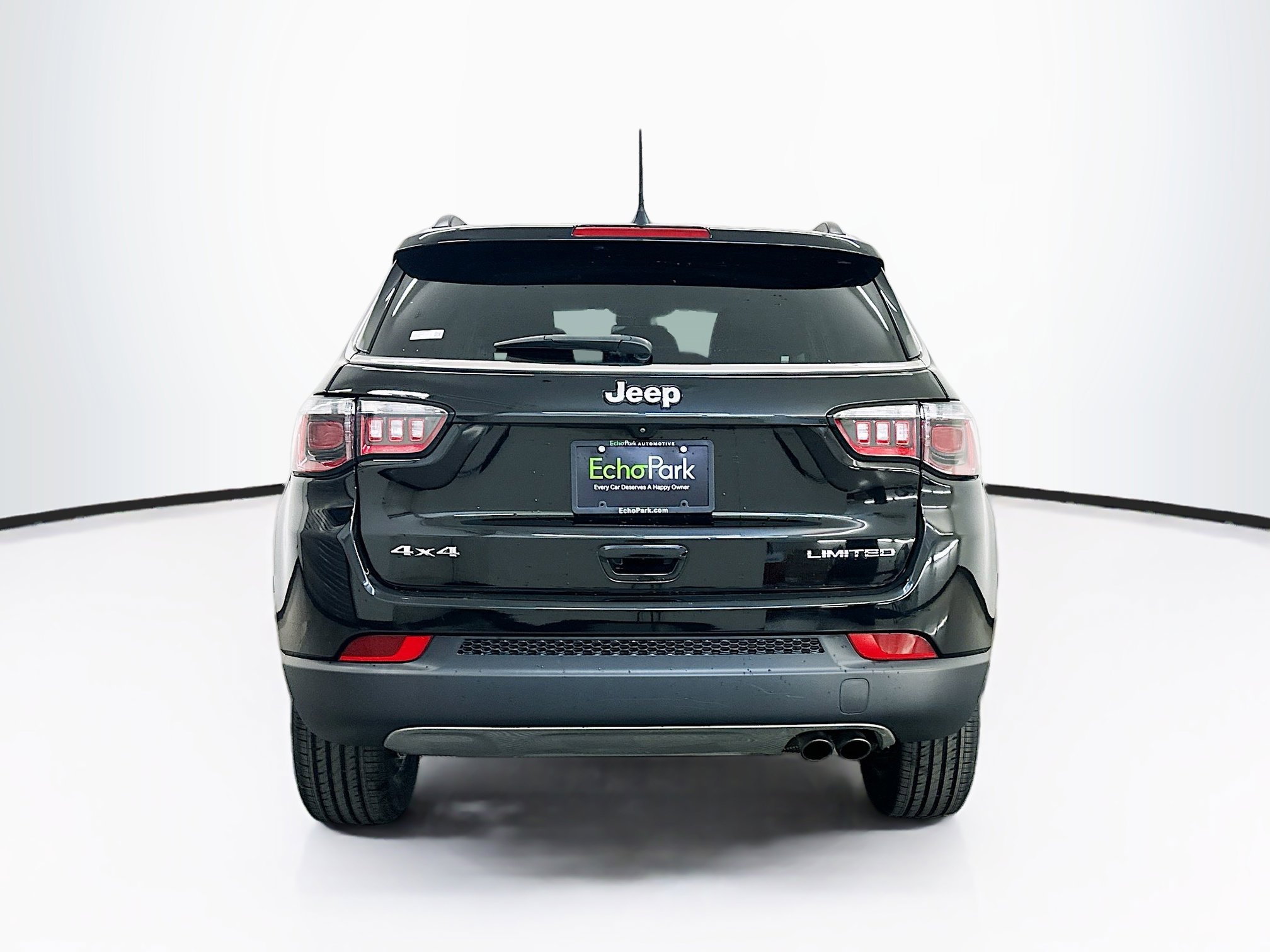 Used 2022 Jeep Compass Limited image 7