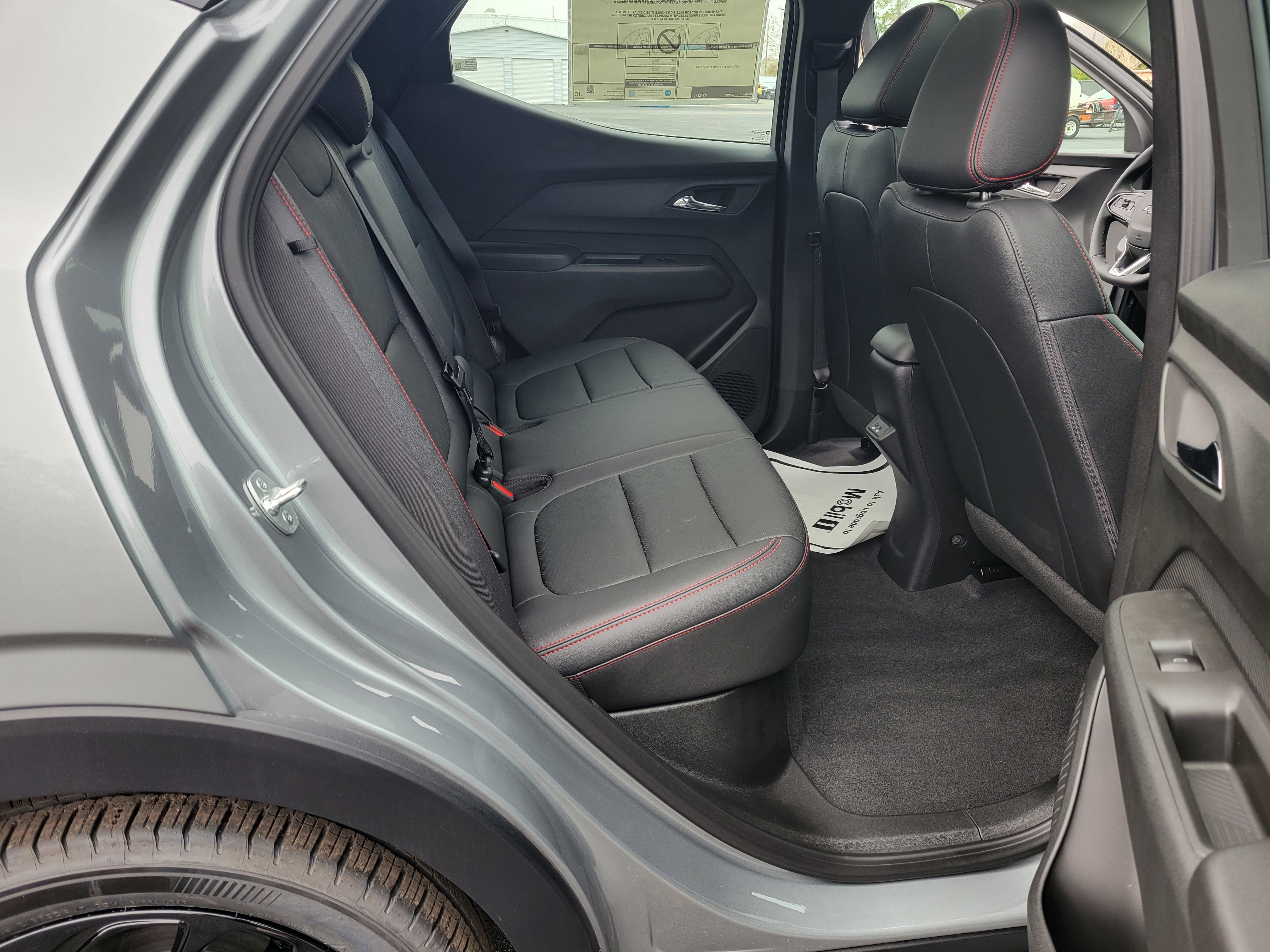 New 2027 Chevrolet Bolt RS w/ Technology Package image 34