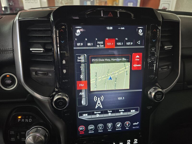 Used 2020 RAM 1500 Laramie w/ Sport Appearance Package AWD/4WD image 29