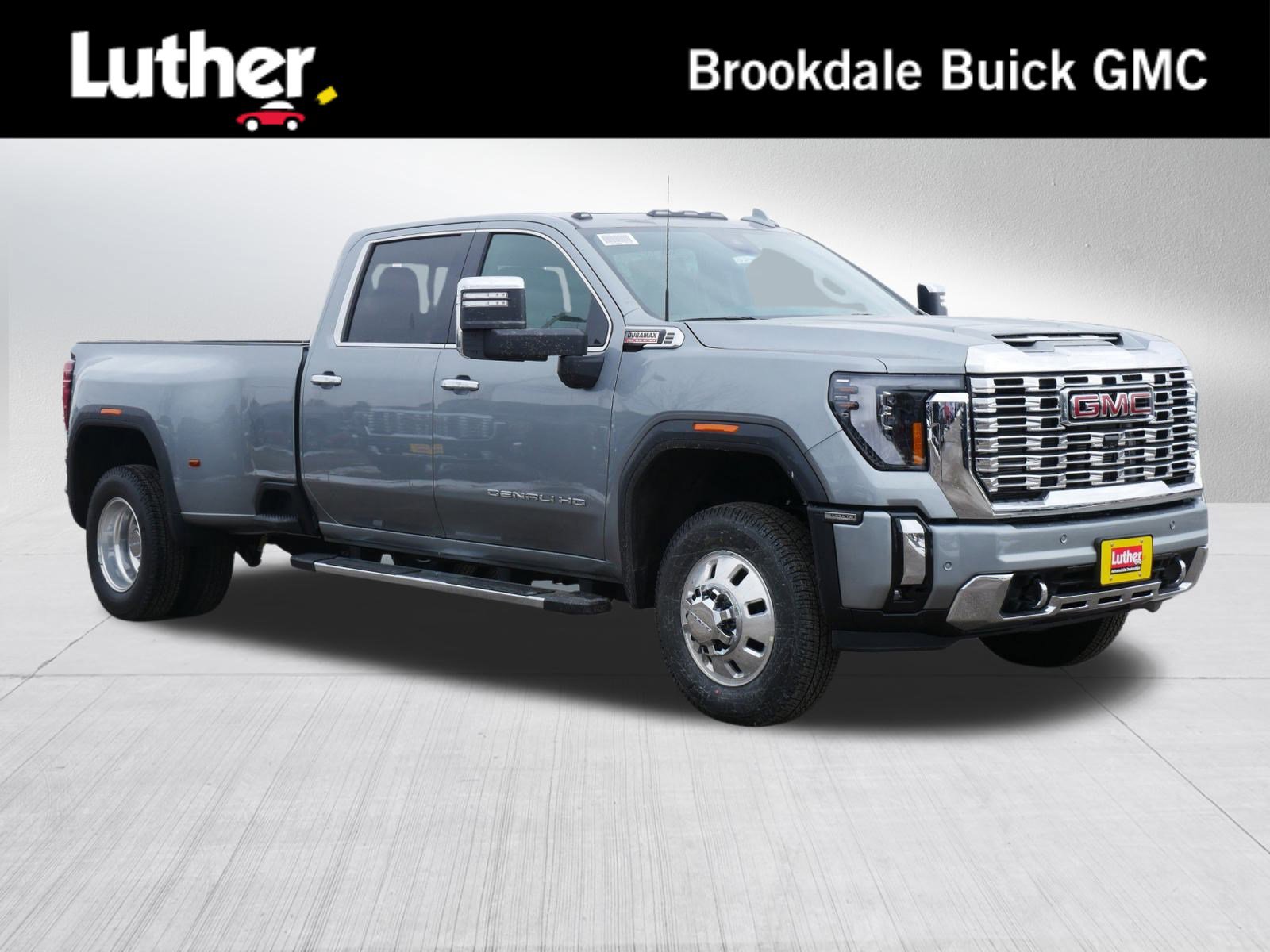 New 2026 GMC Sierra 3500 Denali w/ Denali Reserve Package image 1