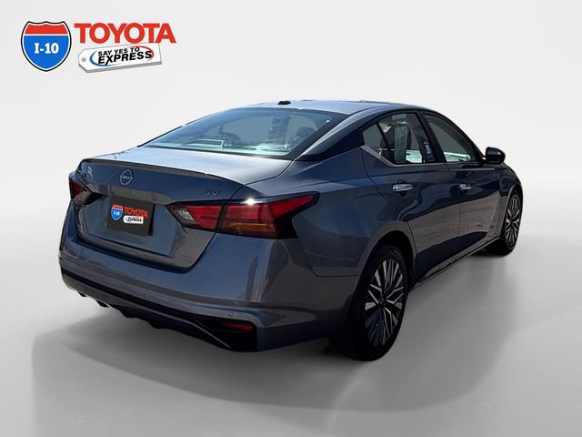 Used 2023 Nissan Altima 2.5 SV FWD image 5