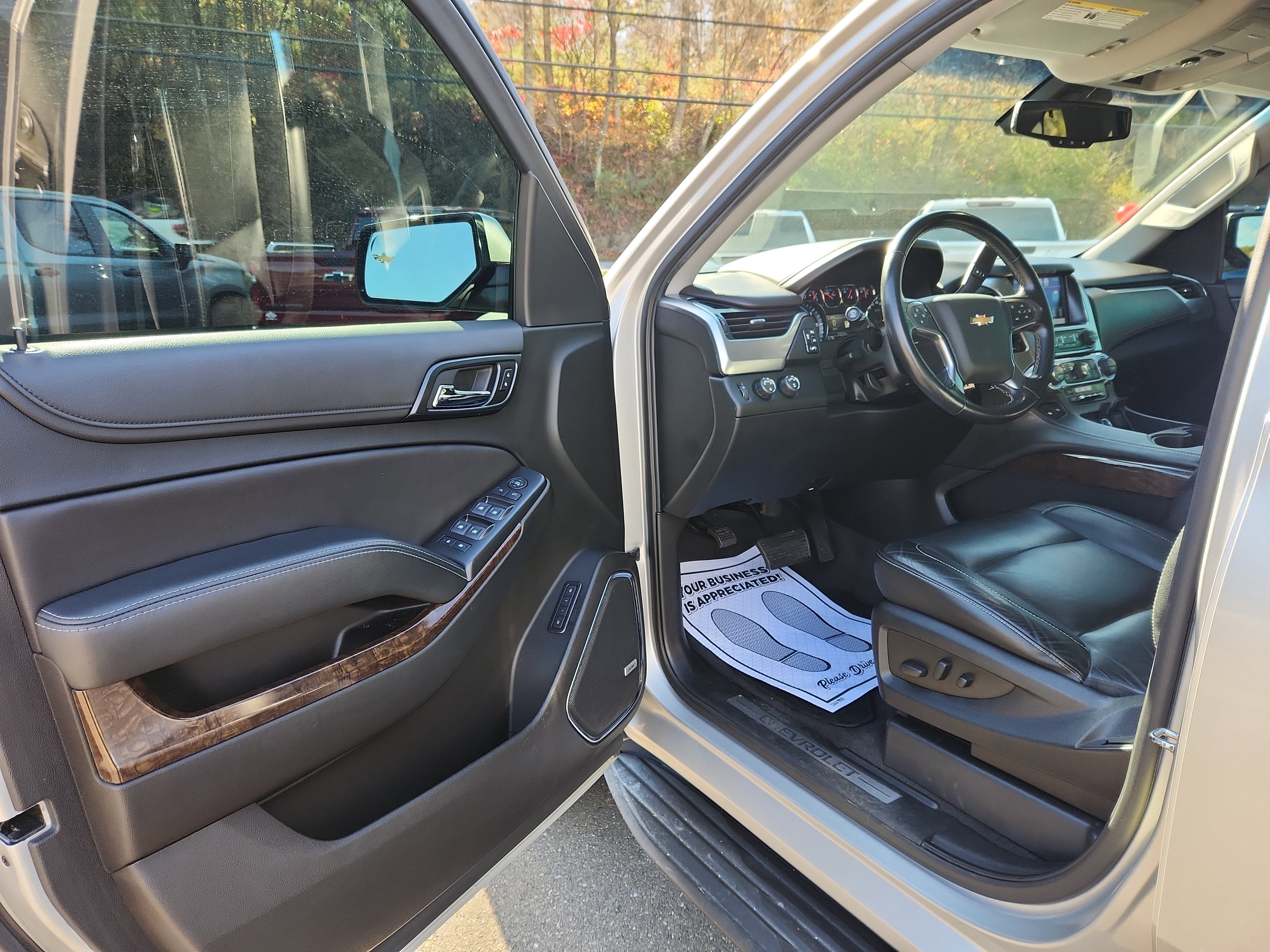 Used 2020 Chevrolet Tahoe LT image 10