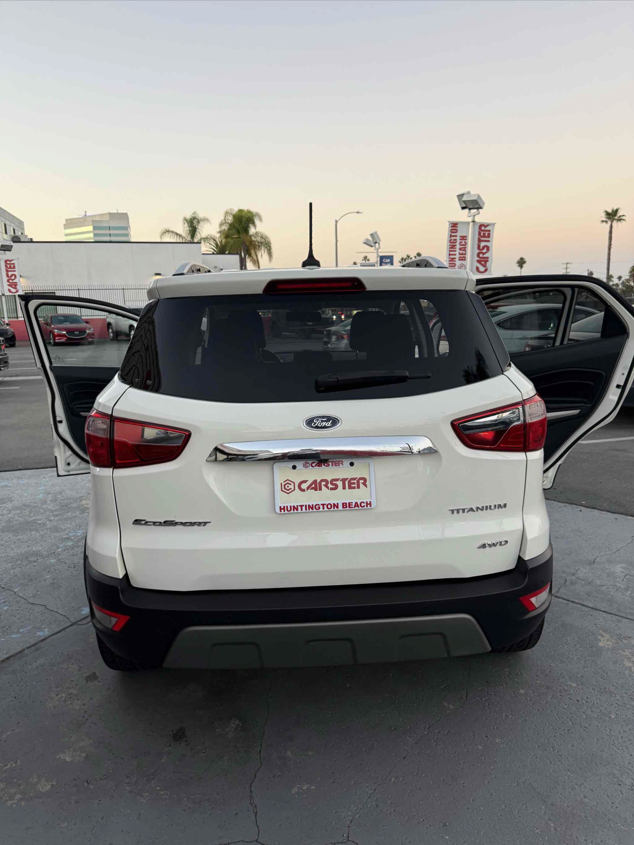Used 2022 Ford EcoSport Titanium AWD/4WD image 44