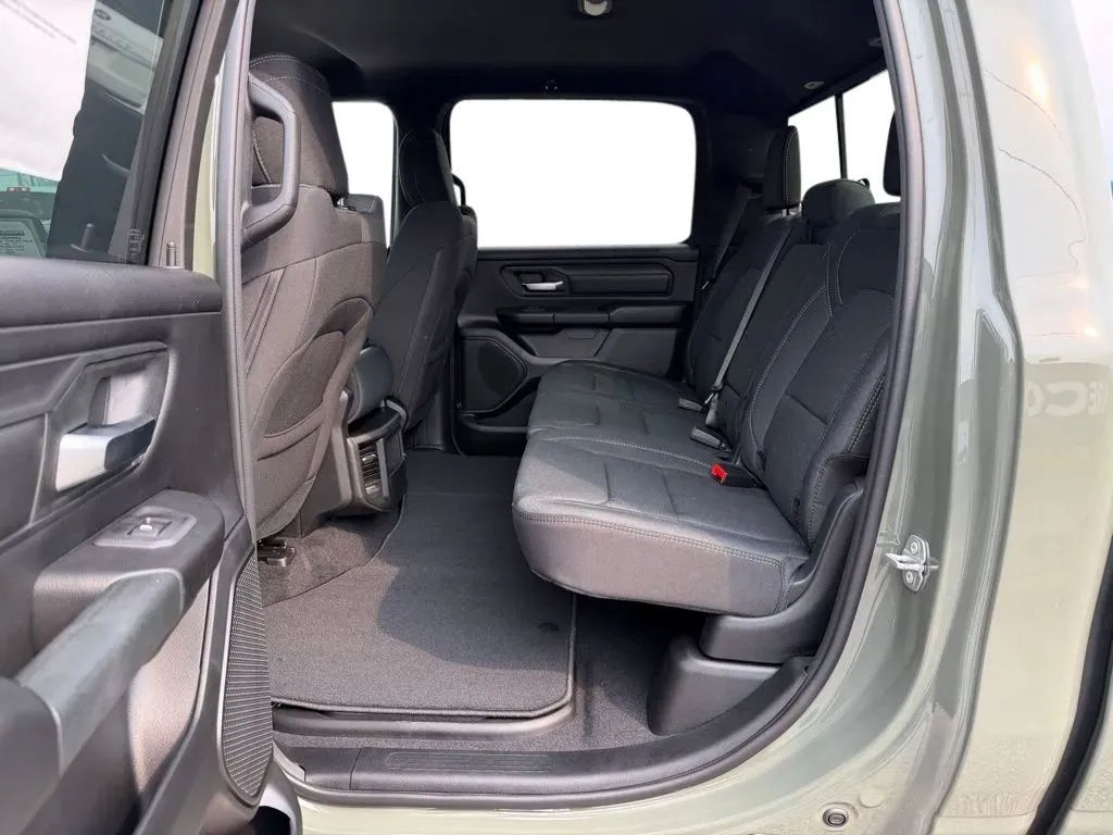 New 2026 RAM 1500 Tradesman AWD/4WD image 30