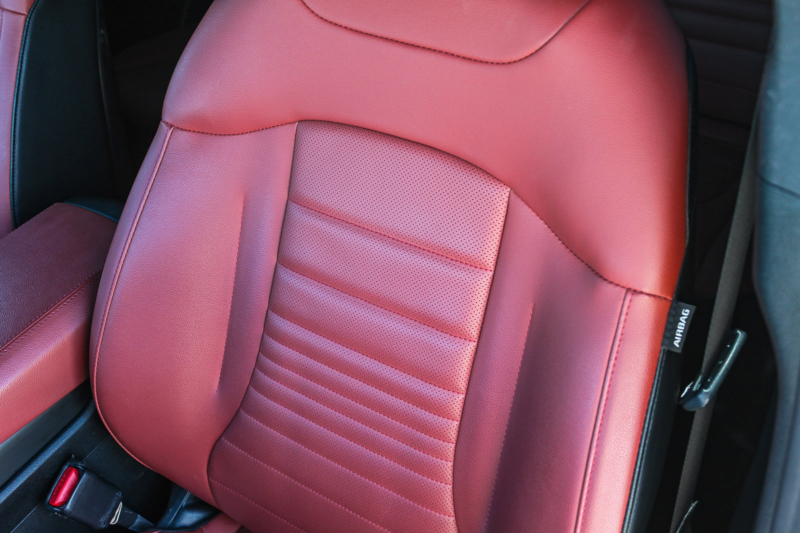 Used 2023 Kia Sportage SX image 25