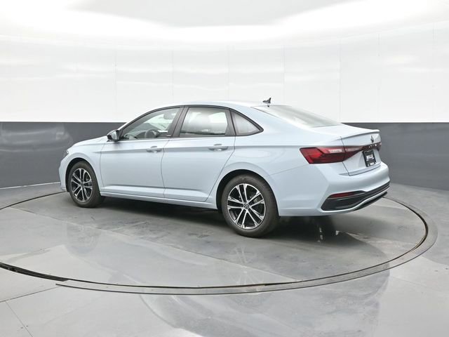 New 2026 Volkswagen Jetta Sport FWD image 5