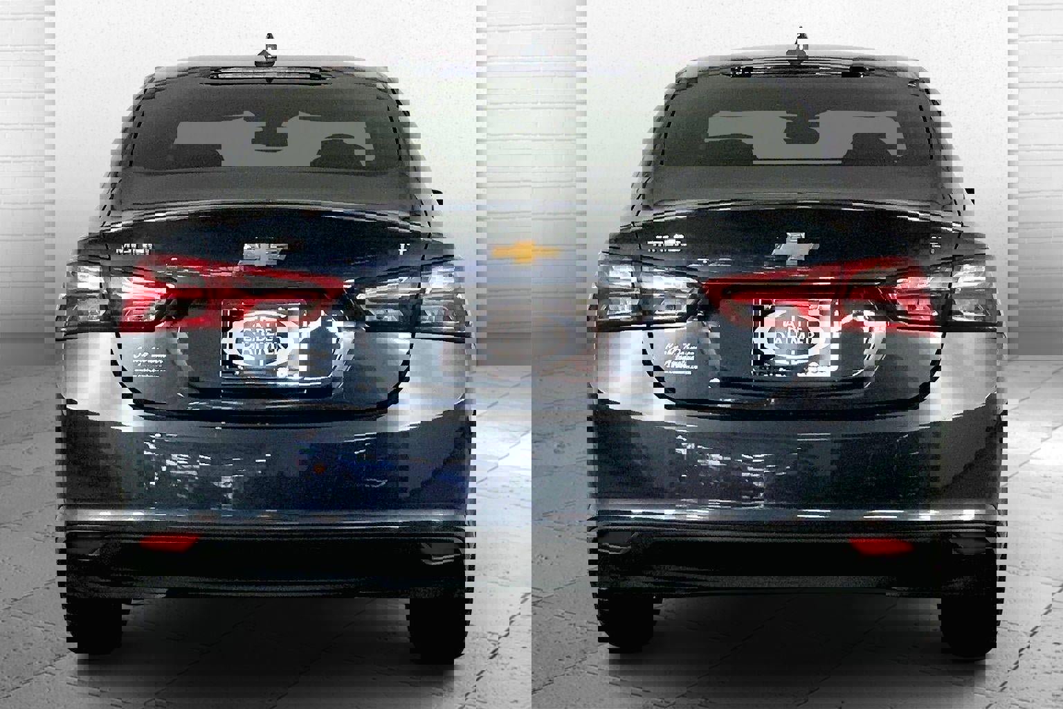 Used 2021 Chevrolet Malibu LT image 3