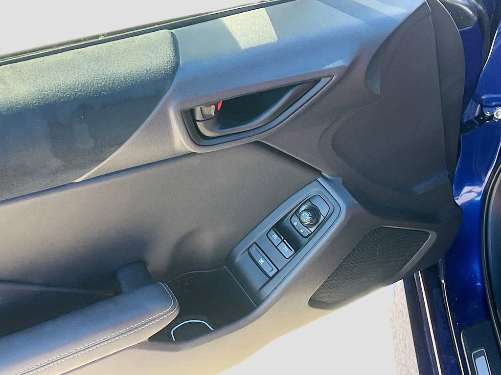 Used 2024 Toyota GR86 Premium image 17