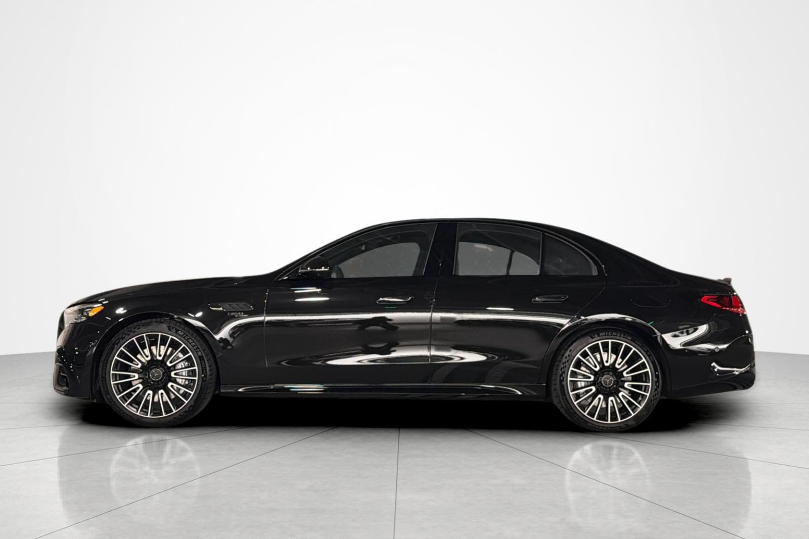 New 2027 Mercedes-Benz E 53 AMG e 4MATIC Sedan image 2