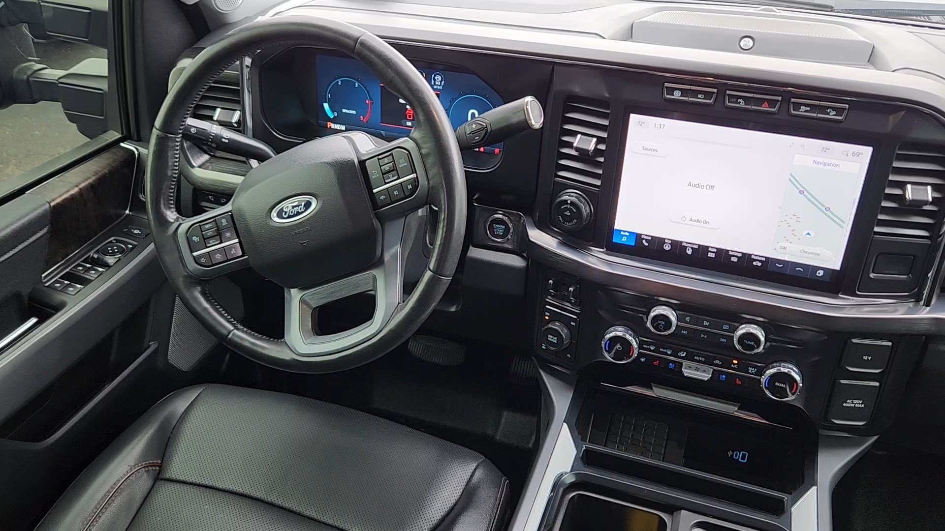 Used 2024 Ford F350 Lariat w/ Lariat Ultimate Package AWD/4WD image 5