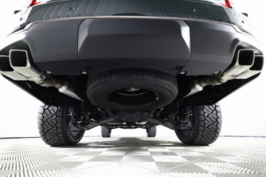 Used 2026 GMC Yukon XL AT4 Ultimate w/ LPO, Floor Liner Package image 58