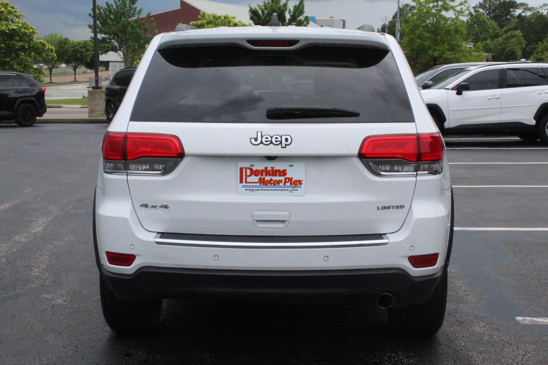 Used 2019 Jeep Grand Cherokee Limited AWD/4WD image 7