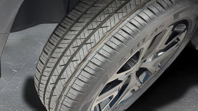 Used 2023 Jeep Renegade Altitude image 38