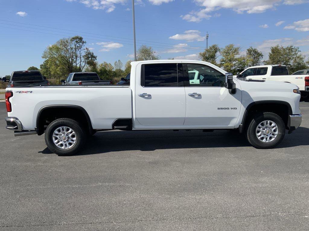 New 2026 Chevrolet Silverado 3500 LTZ w/ LTZ Premium Package image 17