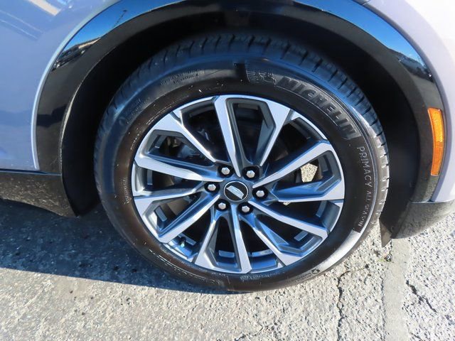 Used 2024 Cadillac Lyriq Sport image 10