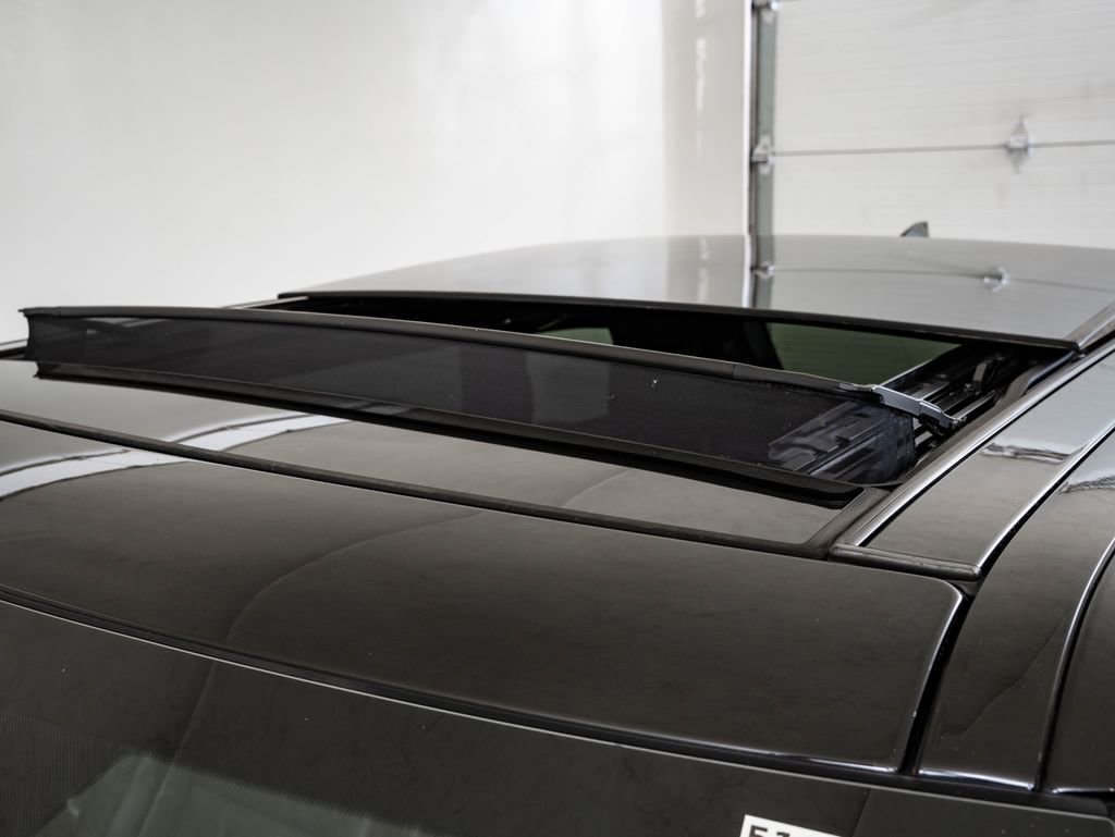 Used 2019 Land Rover Range Rover Sport HSE AWD/4WD image 14