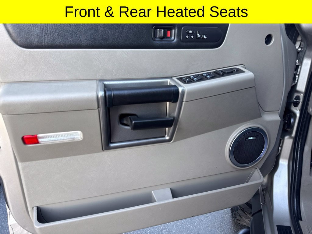 Used 2004 HUMMER H2 w/ Preferred Equipment Group AWD/4WD image 12