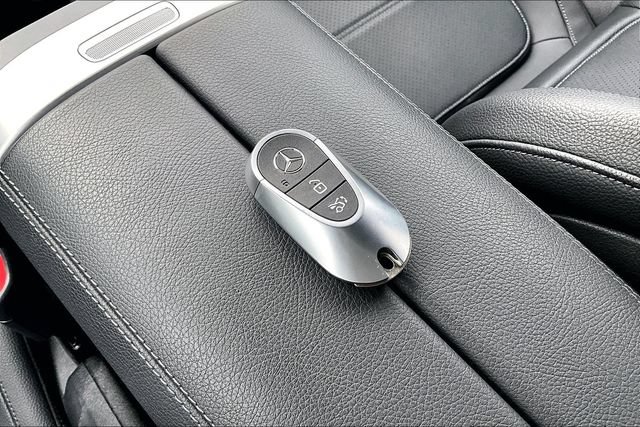Certified 2023 Mercedes-Benz GLC 300 4MATIC image 37