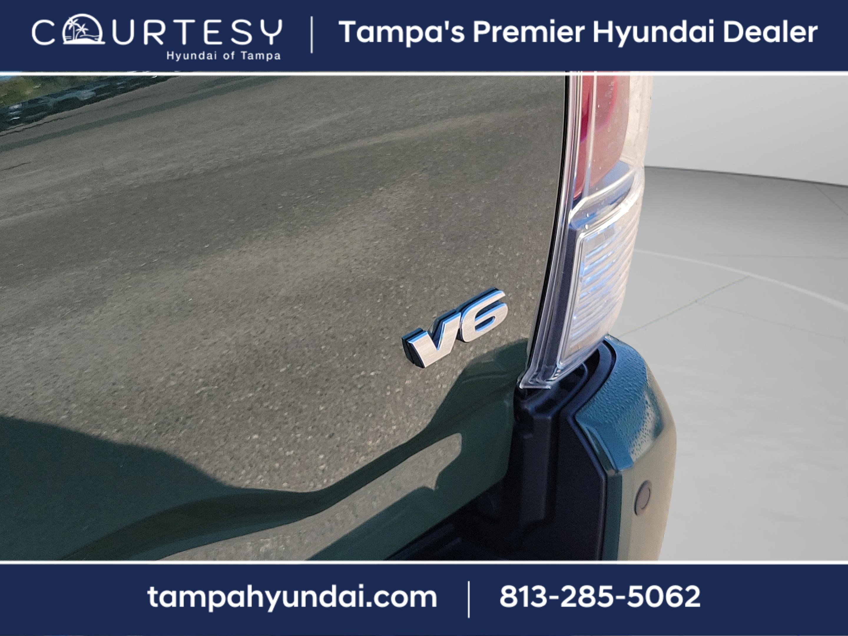 Used 2022 Toyota Tacoma TRD Sport image 8