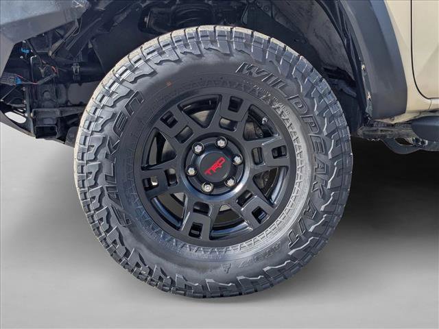 Used 2016 Toyota Tacoma TRD Off-Road image 30
