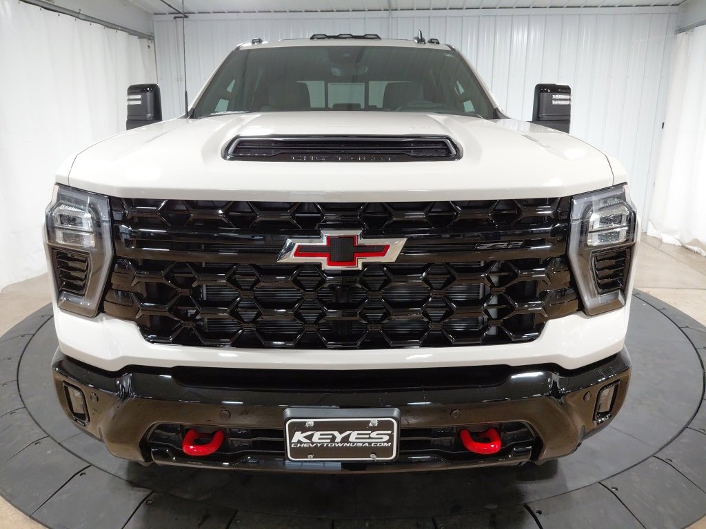 New 2026 Chevrolet Silverado 2500 ZR2 w/ LPO, Dark Essentials Package image 12