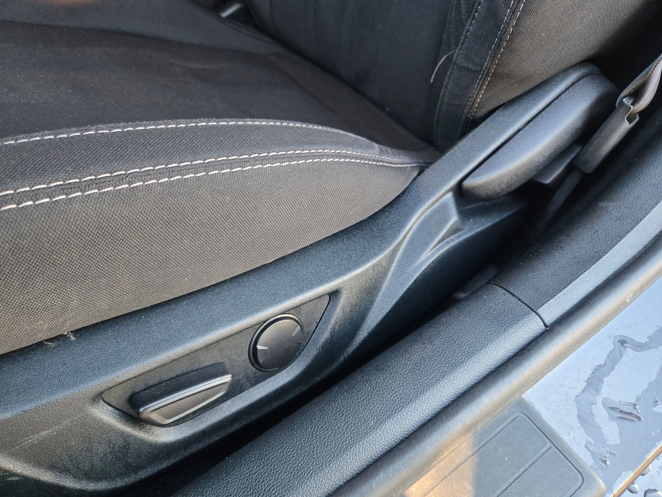 Used 2023 Ford Mustang EcoBoost w/ Equipment Group 101A image 17