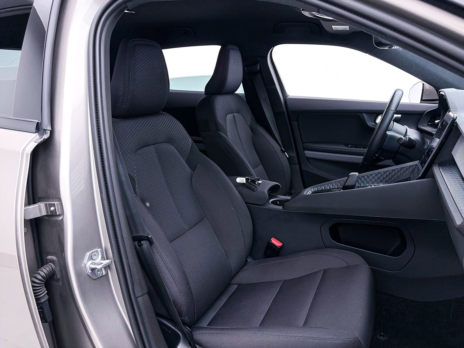 Used 2022 Polestar Polestar 2 AWD/4WD image 33