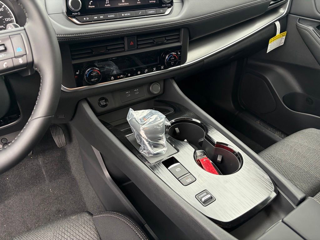 New 2026 Nissan Rogue SV FWD image 20