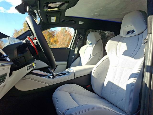 New 2026 BMW XM Label Red image 12