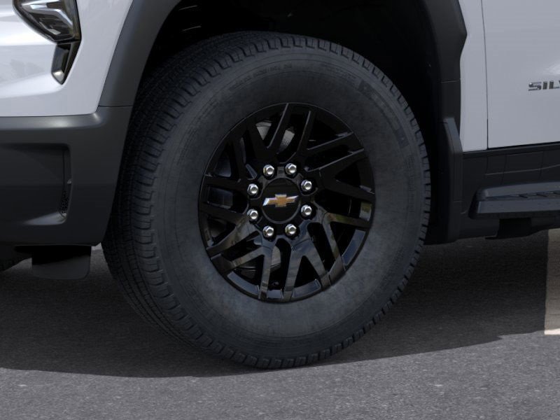 New 2026 Chevrolet Silverado EV LT image 9