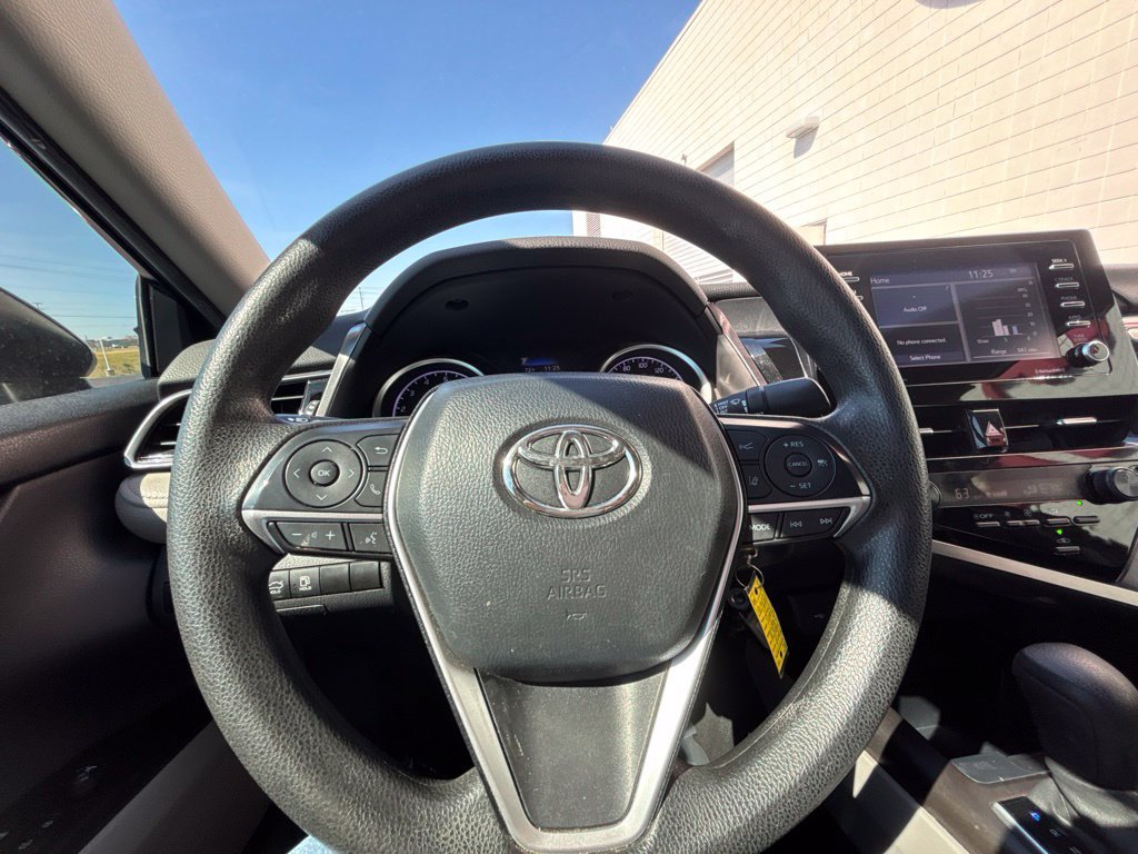 Used 2023 Toyota Camry LE FWD image 18