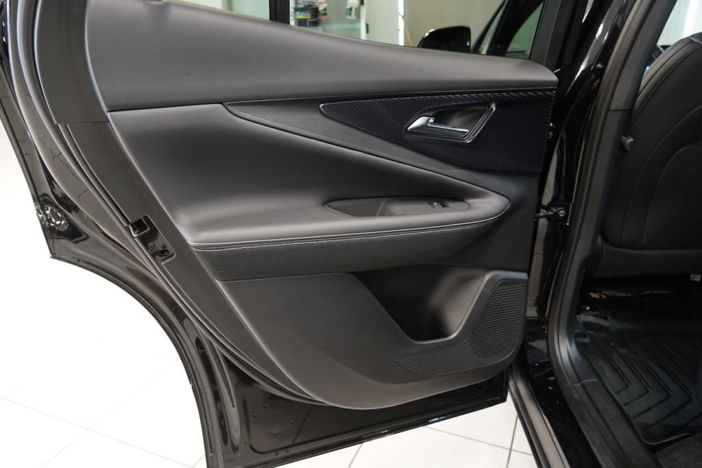 New 2025 Chevrolet Blazer EV LT AWD/4WD image 24