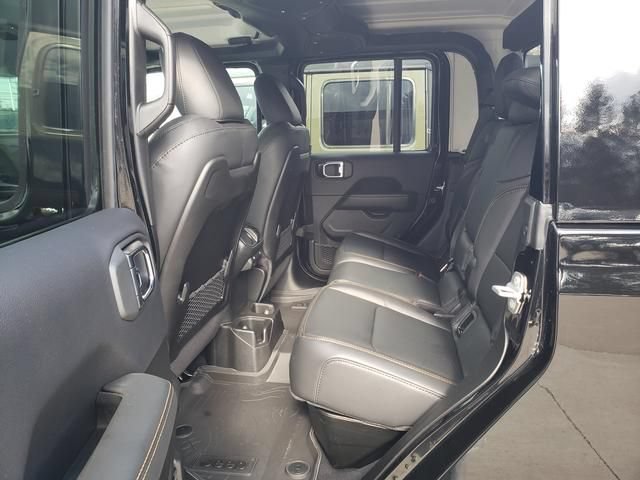 New 2026 Jeep Gladiator Sport AWD/4WD image 7