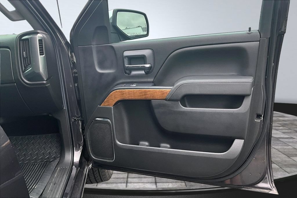 Used 2014 Chevrolet Silverado 1500 LTZ AWD/4WD image 22