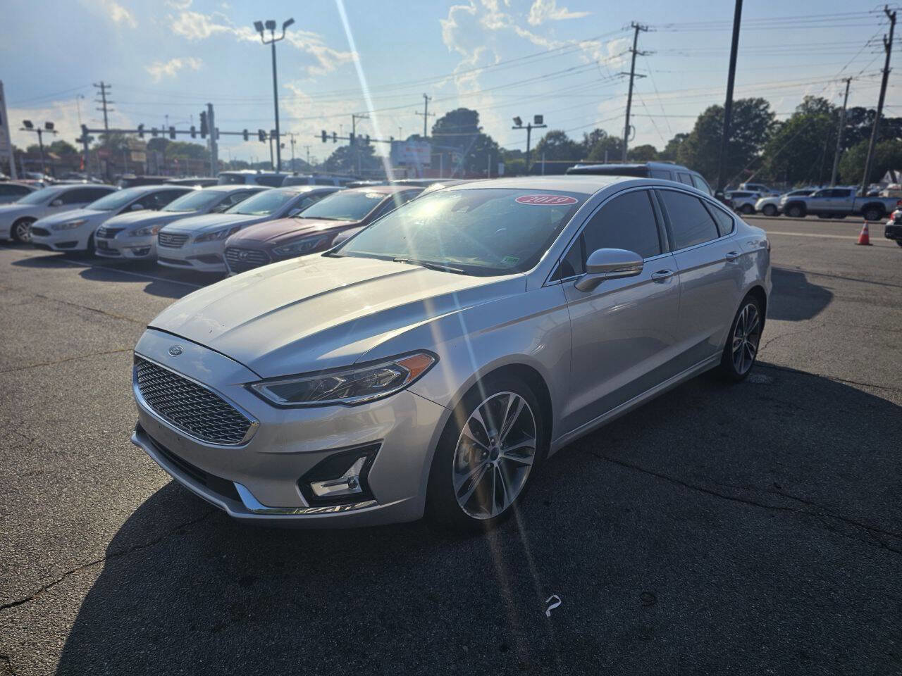 Used 2019 Ford Fusion Titanium image 8