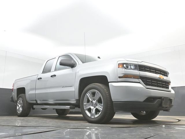 Used 2019 Chevrolet Silverado 1500 Custom w/ Custom Convenience Package RWD image 27