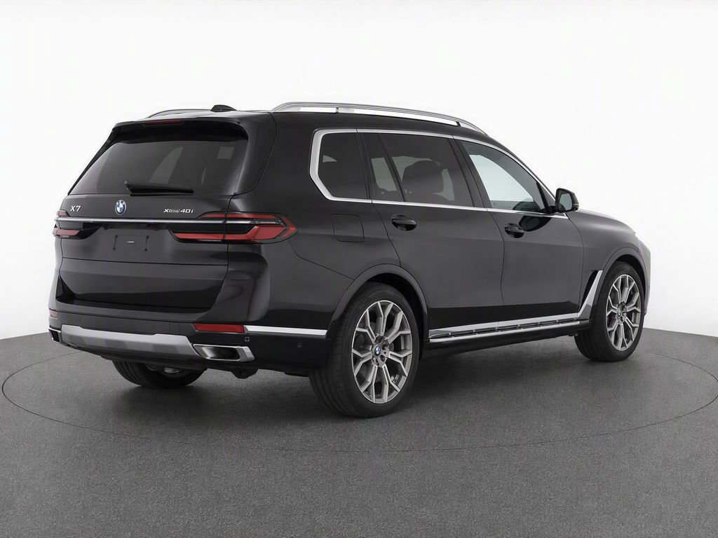 Used 2026 BMW X7 xDrive40i w/ Premium Package AWD/4WD image 9