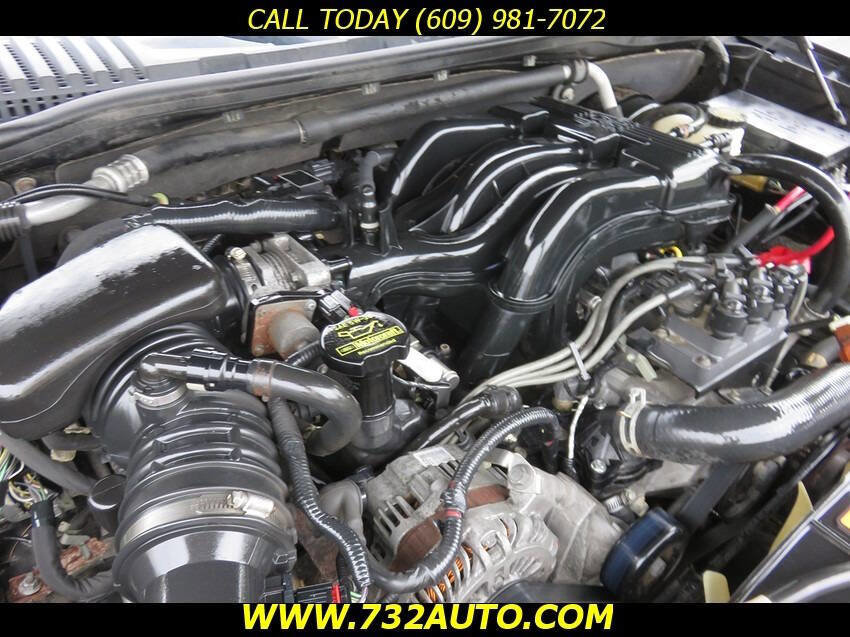 Used 2009 Ford Explorer XLT AWD/4WD image 38