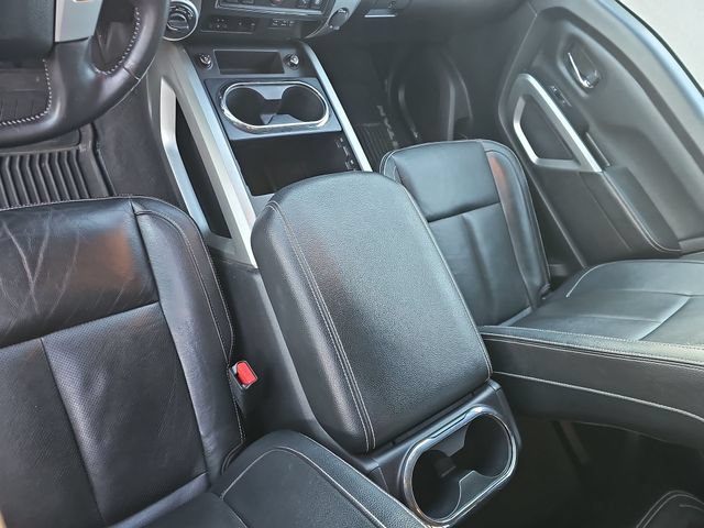 Used 2019 Nissan Titan PRO-4X w/ Pro-4x Convenience Package AWD/4WD image 23