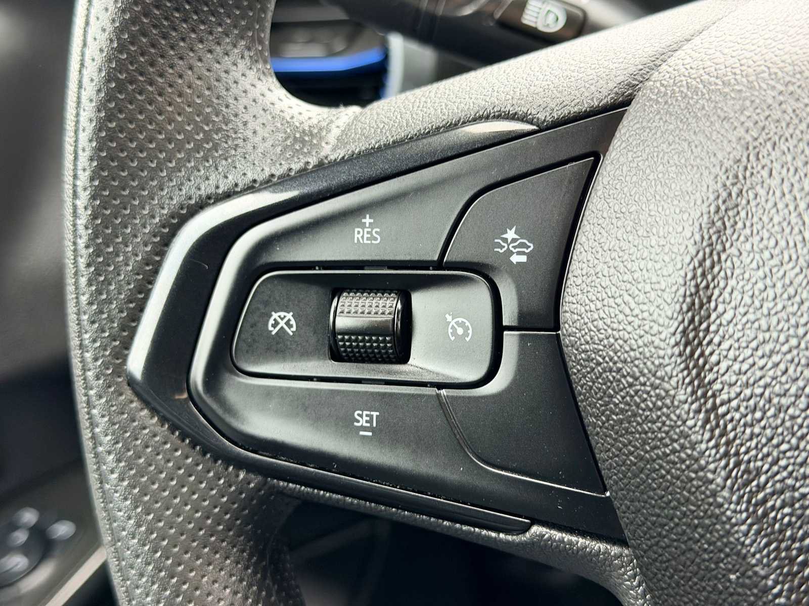 Used 2024 Chevrolet Trax LT image 24