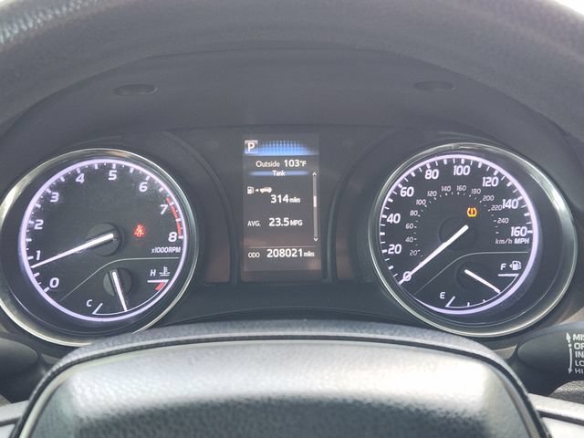 Used 2018 Toyota Camry LE FWD image 16