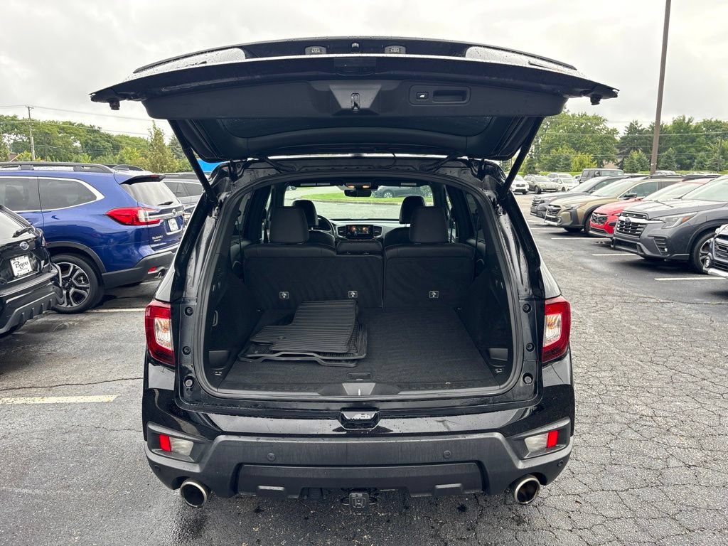Used 2023 Honda Passport TrailSport image 8