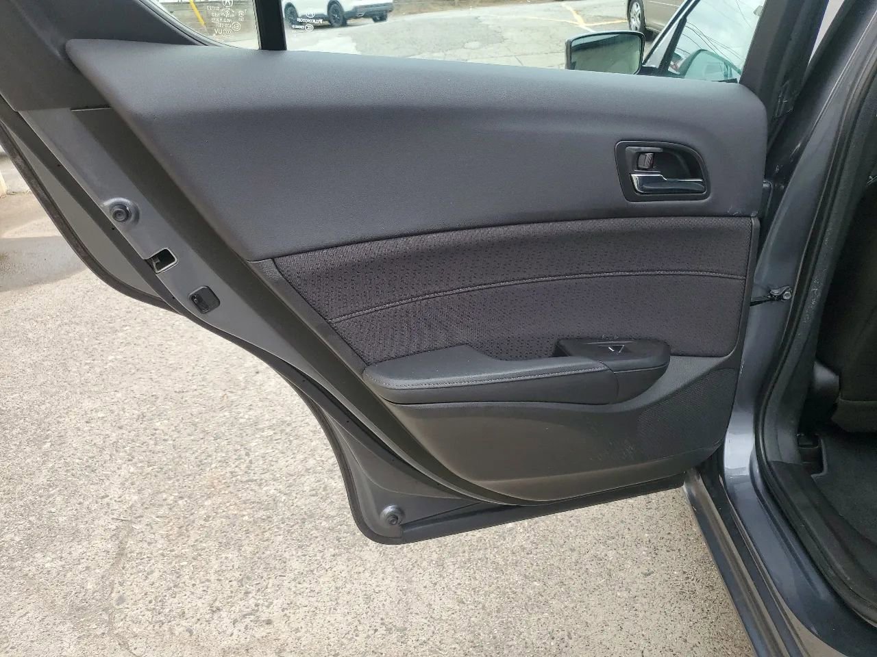 Used 2013 Acura ILX 2.0L Sedan 4D image 14