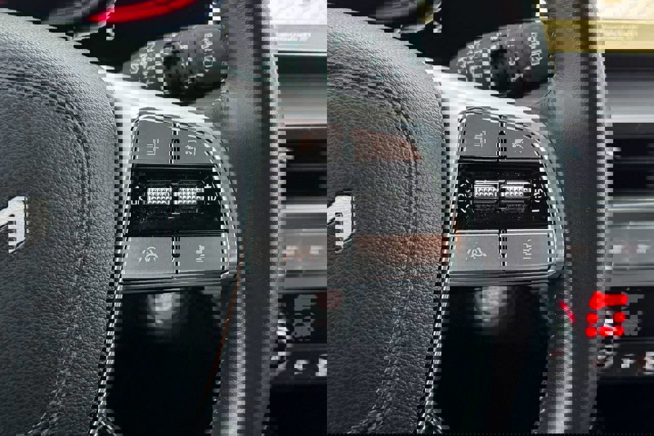 Used 2023 Kia Telluride S image 31